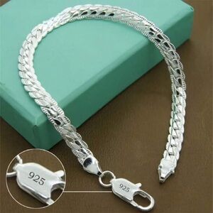 Elegant 925 sterling Silver Bracelet